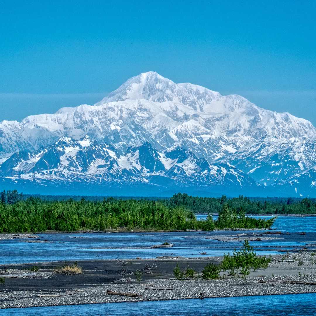 Denali vs. Everest: How North America’s Highest Peak Compares to the World’s Tallest Mountains - Adventure Threads Company