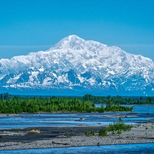 Denali vs. Everest: How North America’s Highest Peak Compares to the World’s Tallest Mountains - Adventure Threads Company